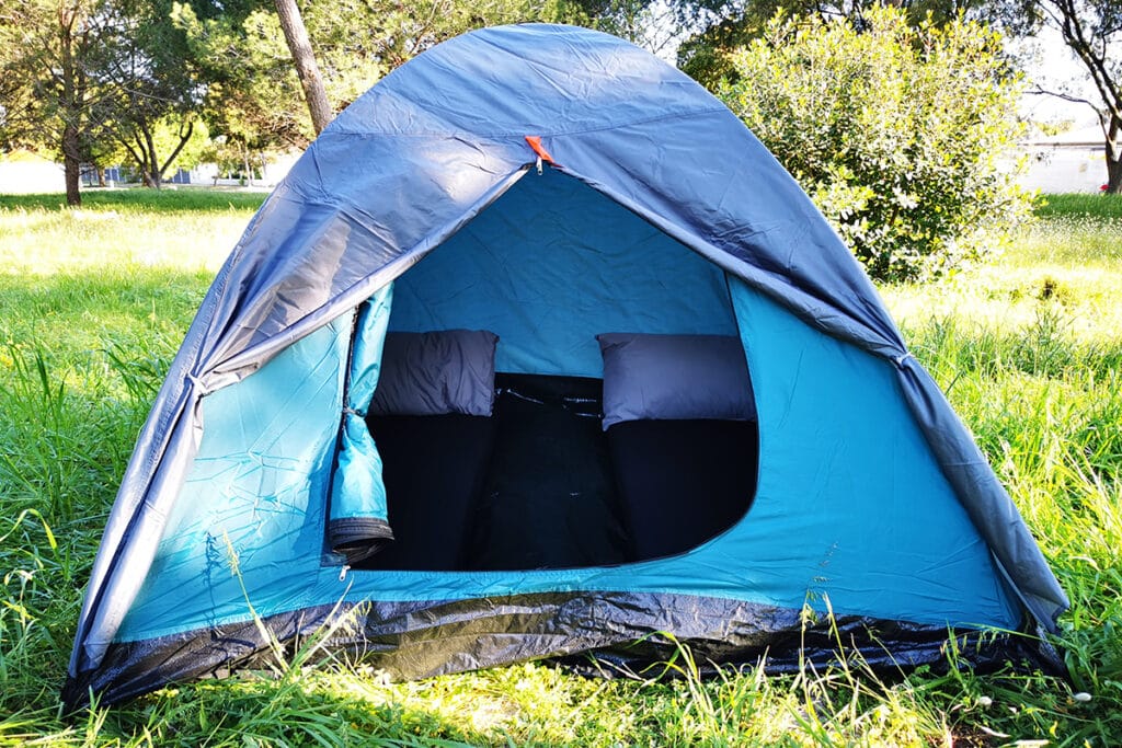 easy-camping-tents-001