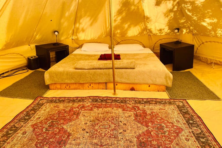 luxury-bell-tents-002